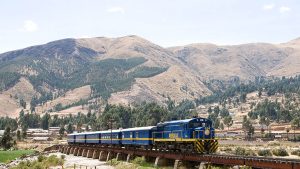 Servicio Bimodal PeruRail